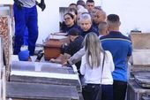 Sepultamento de PM e pai em Irajá 
