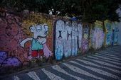 Grafites em muros de Recife 