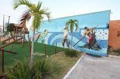 Grafites em muros de Maceió 