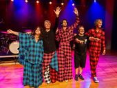 Cantor Leoni faz show em Sao Paulo 