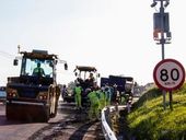 Conserto e recapeamento na SP 294 