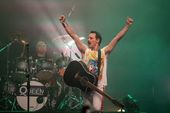Banda God Save The Queen faz show em SP 