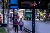 Termômetros digitais de rua em Cuiabá 