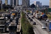 Obras continuam impactar tráfego Barueri 