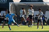 Santos FC treina com o Osasco Sporting 