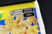 Embalagem de pipoca de microondas 