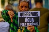 Sabesp manifestação falta dagua geral 