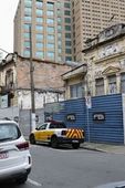Processo de demolição do Edifício Caveirão 