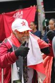 Caminhada reúne Lula e Haddad em SP 