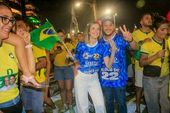 Alfredo Gaspar no bloco do 22 em Maceió 